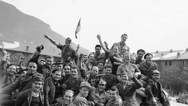 Força Expedicionária Brasileira (FEB) deixa Nápoles em 6 de julho de 1945 - Sputnik Brasil