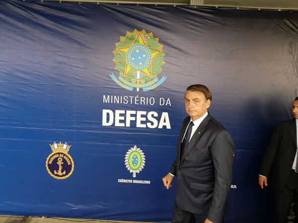 Fusão de partidos 'nanicos' é vista por Bolsonaro como opção para deixar PSL, diz jornal - Sputnik Brasil