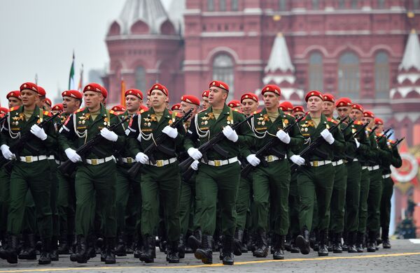 Forças Armadas russas duplicaram potencial de combate, garantindo paridade com OTAN, diz ministro Forças Armadas russas duplicaram potencial de combate, garantindo paridade com OTAN, diz ministro - Sputnik Brasil