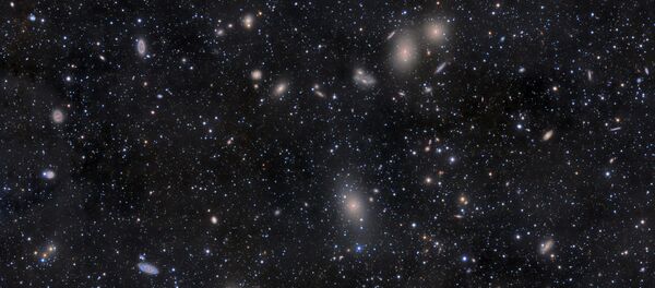 O Aglomerado de Virgem O Aglomerado de Virgem - Sputnik Brasil