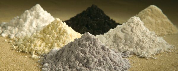 Óxidos metálicos raros - Sputnik Brasil