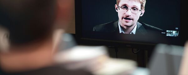 Edward Snowden - Sputnik Brasil