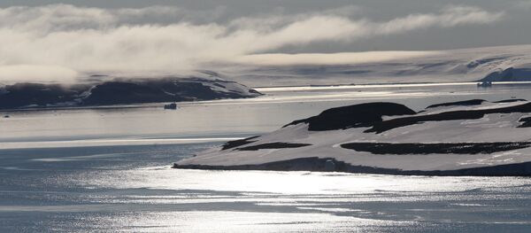 Российская экспедиция на Землю Франца Иосифа по поиску следов пропавшей в 1914 году Арктической экспедиции Брусилова-Альбанова. - Sputnik Brasil