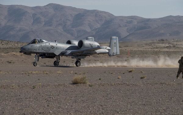 Avião A-10 Thunderbolt II participando dos exercícios militares da Força Aérea da Guarda Nacional dos EUA - Sputnik Brasil