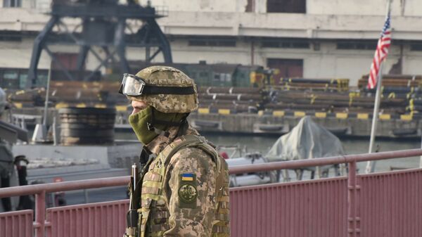 O destróier norte-americano entrou no porto ucraniano de Odessa. - Sputnik Brasil