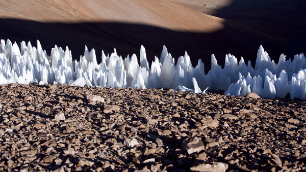 Neve no extremo sul do planalto de Chajnantor, no Chile - Sputnik Brasil