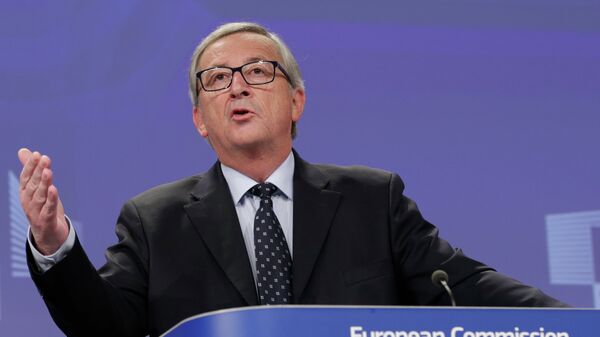 Jean-Claude Juncker, presidente da Comissão Europeia. - Sputnik Brasil