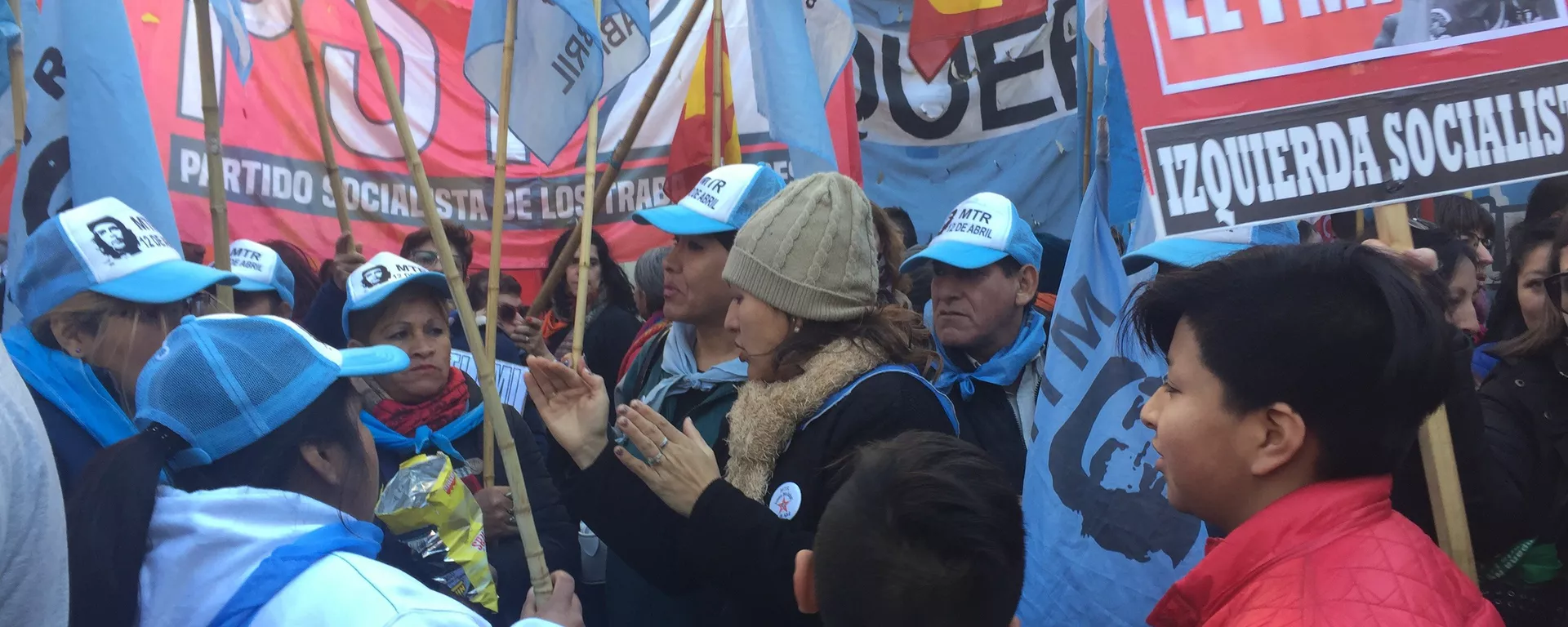 Manifestação contra o Fundo Monetário Internacional (FMI) e o ajuste fiscal na Argentina - Sputnik Brasil, 1920, 22.05.2025