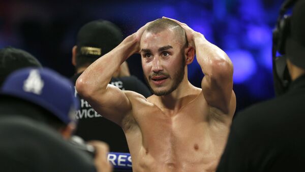 O boxeador russo Maksim Dadashev após vencer o mexicano Antonio de Marco em Las Vegas, EUA, em 20 de outubro de 2018 - Sputnik Brasil
