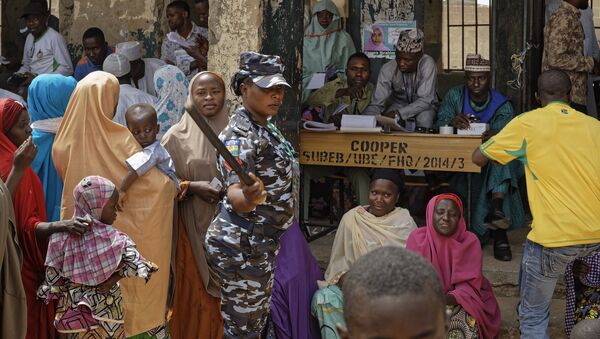 Local de votação em Kano, no norte da Nigéria, em 23 de fevereiro de 2019 - Sputnik Brasil