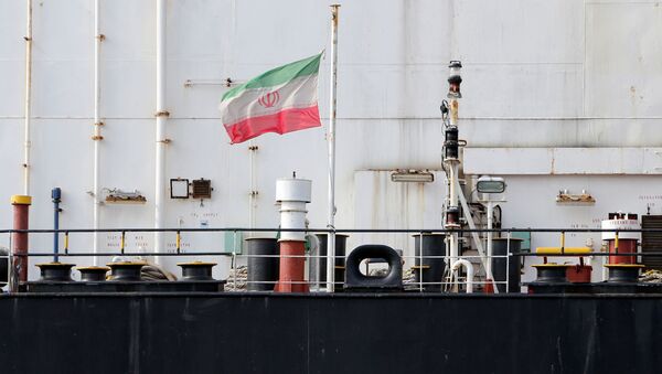O navio iraniano Bavand, parado na região do porto de Paranaguá, no estado brasileiro do Paraná.  - Sputnik Brasil