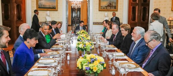 Presidenta Dilma Rousseff durante jantar oferecido pelo Presidente dos Estados Unidos da América, Barack Obama - Sputnik Brasil