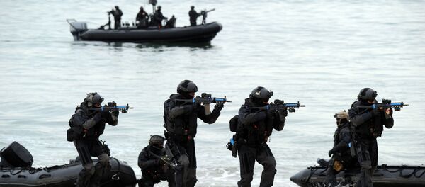 Exército francês durante exercícios em abril de 2015 - Sputnik Brasil