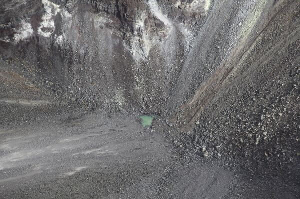 Erupções explosivas? Cientistas se preocupam com água em cratera de vulcão havaiano - Sputnik Brasil