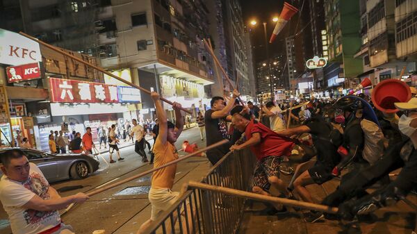 Confrontos durante protestos em Hong Kong  - Sputnik Brasil