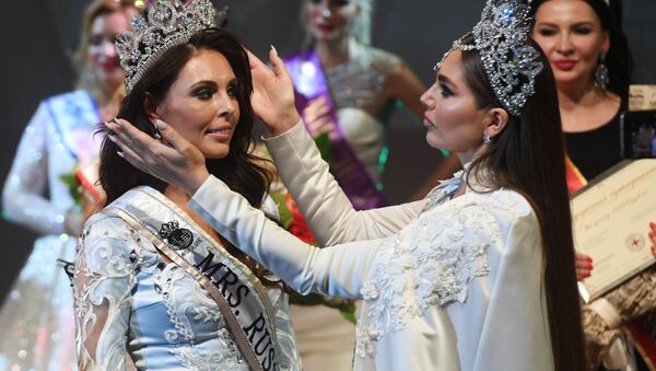 Vencedora na categoria Mrs. Rússia Globo, Ksenia Krivko - Sputnik Brasil