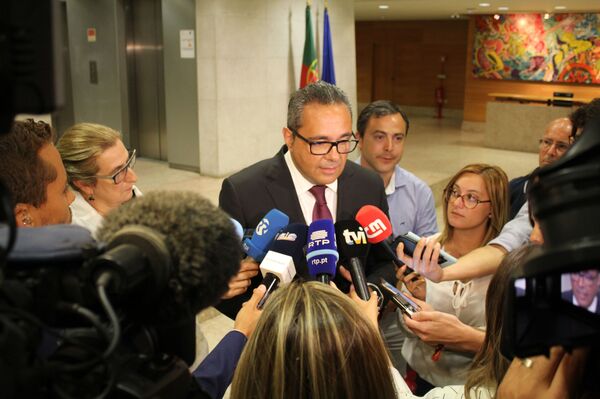 Greve de caminhoneiros em Portugal encerra com data marcada para nova paralisação - Sputnik Brasil