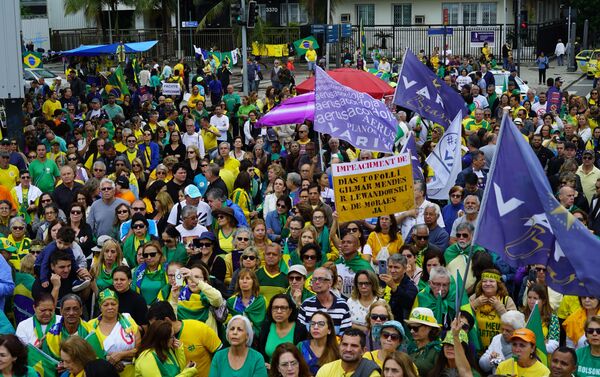 Ato do Vem Pra Rua em Copacabana. - Sputnik Brasil