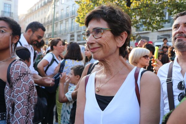 'São políticas canalhas e assassinas', diz viúva de Saramago no ato pela Amazônia em Lisboa - Sputnik Brasil