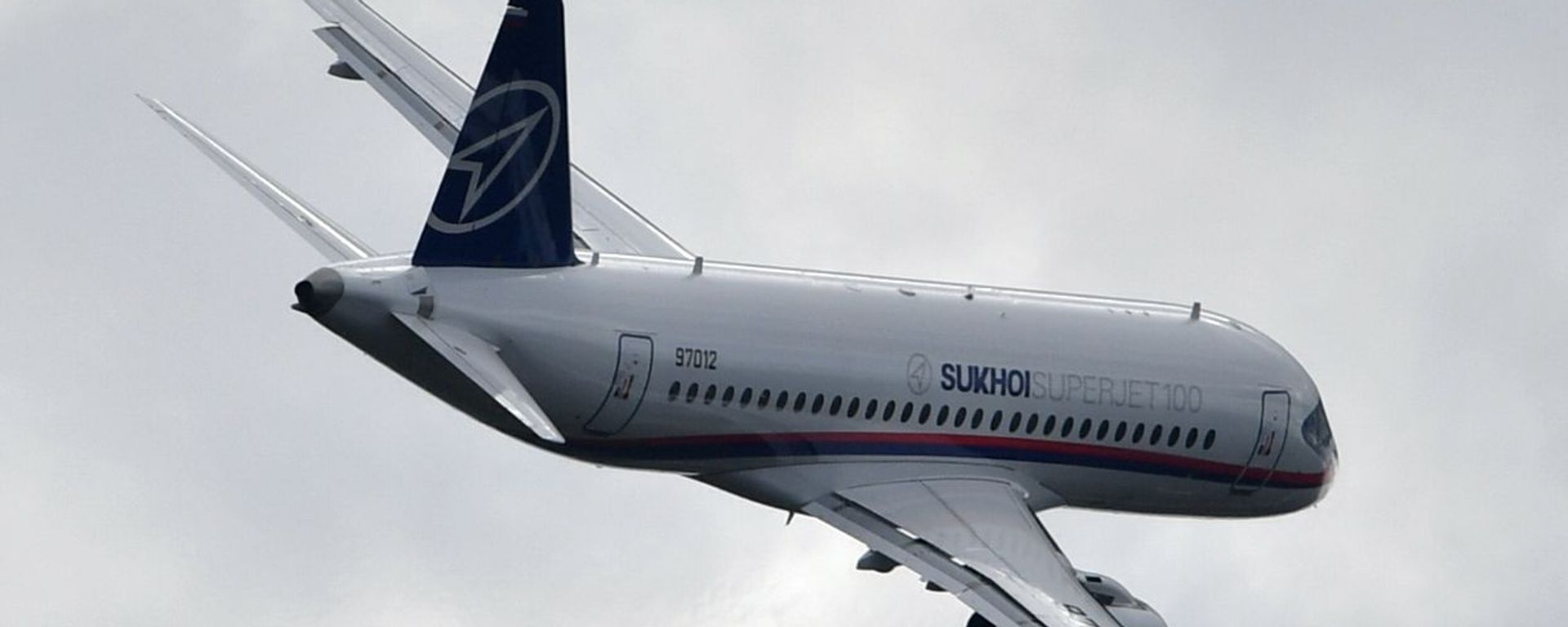 Avião de passageiros russo Sukhoi Superjet 100 sendo mostrado no Salão Aeroespacial Internacional MAKS-2019, realizado em Zhukovsky, Rússia - Sputnik Brasil, 1920, 08.04.2020