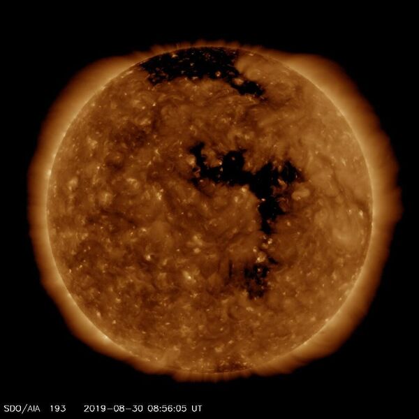 Produção de partículas 'fantasmagóricas' de neutrino no Sol é confirmada pela 1ª vez Produção de partículas 'fantasmagóricas' de neutrino no Sol é confirmada pela 1ª vez - Sputnik Brasil