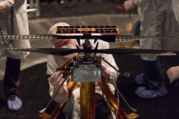 NASA mostra 1º helicóptero que viajará a Marte (FOTOS) - Sputnik Brasil