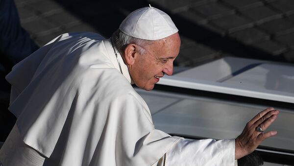 Papa Francisco no Vaticano. - Sputnik Brasil