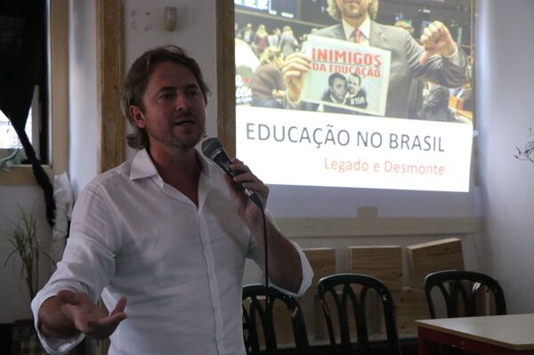 Zeca Dirceu duvida que Bolsonaro queira acordo Mercosul-UE e busca respostas em Portugal - Sputnik Brasil