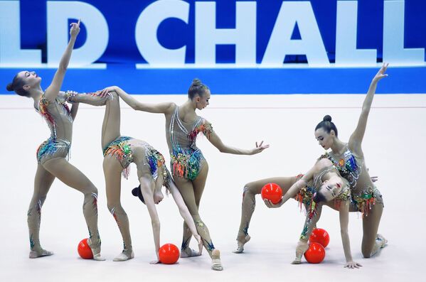 Ginastas russas na final da Copa de Ginástica Artística 2019 na cidade russa de Kazan - Sputnik Brasil