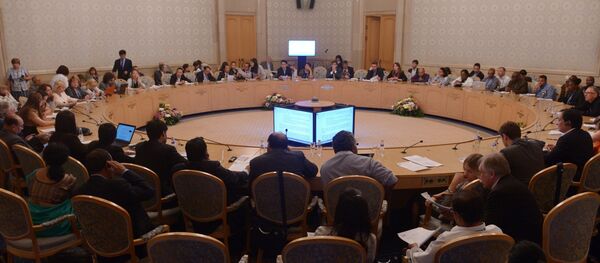 Terminou nesta quarta-feira (1), em Moscou, o fórum Civic BRICS, evento que antecede a próxima Cúpula do BRICS, que acontecerá em 9 e 10 de julho na cidade russa de Ufá - Sputnik Brasil