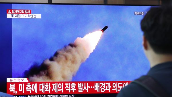EUA exortam Coreia do Norte a 'se abster de provocações' após lançamento de mísseis EUA exortam Coreia do Norte a 'se abster de provocações' após lançamento de mísseis - Sputnik Brasil