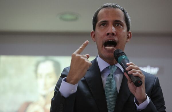 Oposição da Venezuela conclui 'consulta popular' para rejeitar Maduro - Sputnik Brasil