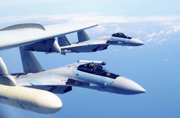 Bombardeiros chineses poderiam carregar poderosos mísseis hipersônicos antinavio (FOTOS) Bombardeiros chineses poderiam carregar poderosos mísseis hipersônicos antinavio (FOTOS) - Sputnik Brasil