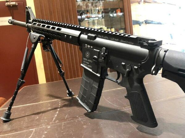 Rússia inicia produção em série de análogo do fuzil americano AR-15 (FOTO)  - Sputnik Brasil