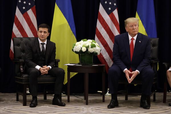 Presidente Donald Trump encontra seu homólogo ucraniano, Vladimir Zelensky, no hotel InterContinental Barclay em Nova York, Estados Unidos - Sputnik Brasil