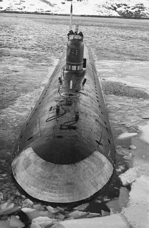 Sucessos e desastres: a história dos primeiros submarinos nucleares do mundo - Sputnik Brasil