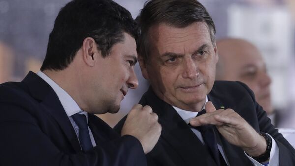 O então ministro da Justiça, Sergio Moro, e o presidente Jair Bolsonaro durante evento em Brasília em 9 de agosto de 2019, quando ainda tinham bom relacionamento e forte aliança - Sputnik Brasil