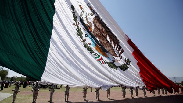 Bandeira do México. - Sputnik Brasil