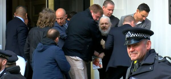 Saúde de Assange está em risco, informam as Nações Unidas Saúde de Assange está em risco, informam as Nações Unidas - Sputnik Brasil