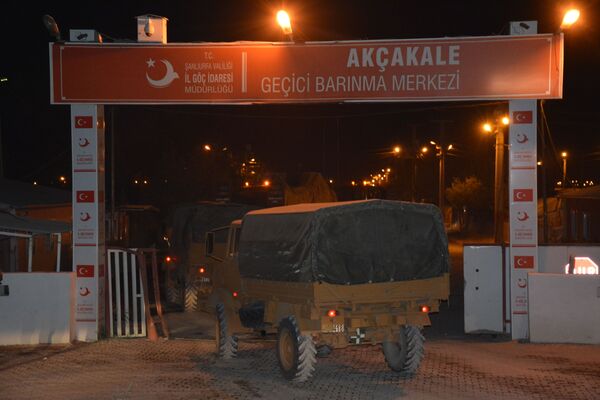 Turquia transfere equipamento bélico aos militantes em Idlib, afirma fonte militar - Sputnik Brasil