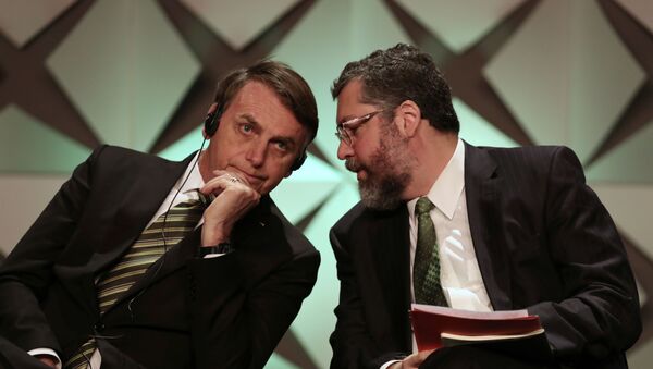 O presidente Jair Bolsonaro e o ministro de Relações Exteriores, Ernesto Araújo - Sputnik Brasil