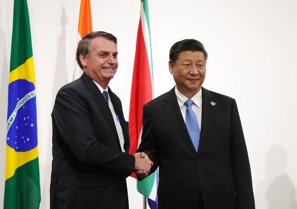 EUA usam OCDE para exigir 'apoio' do Brasil contra a China, diz especialista EUA usam OCDE para exigir 'apoio' do Brasil contra a China, diz especialista - Sputnik Brasil