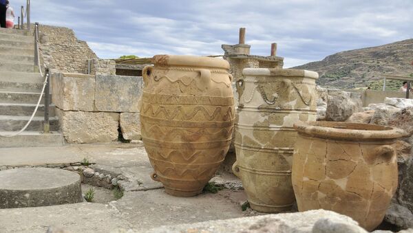 Vasos do antigo Palácio dos Cnossos (imagem referencial) - Sputnik Brasil