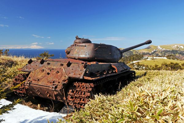 Pai de monstros de ferro: os tanques pesados mais temíveis do construtor russo Dukhov Pai de monstros de ferro: os tanques pesados mais temíveis do construtor russo Dukhov - Sputnik Brasil