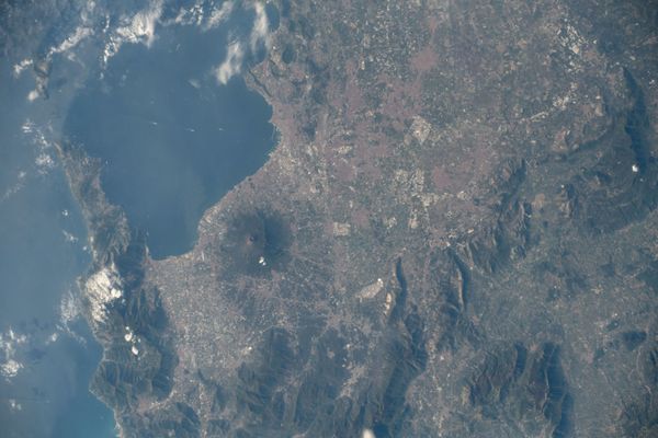 FOTOS cativantes mostram Estação Espacial Internacional sobrevoando Terra - Sputnik Brasil