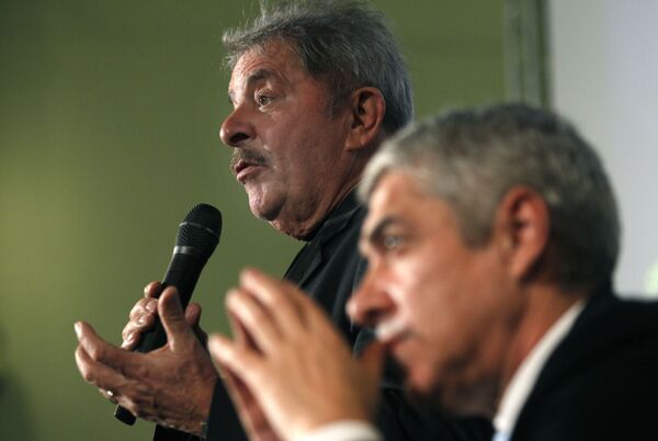 Acusado de 31 crimes e muito próximo a Lula, ex-premiê de Portugal presta depoimentos - Sputnik Brasil