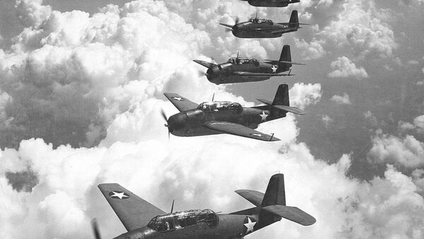 Esquadrilha de cinco aviões-torpedeiros Avenger (foto de arquivo) - Sputnik Brasil