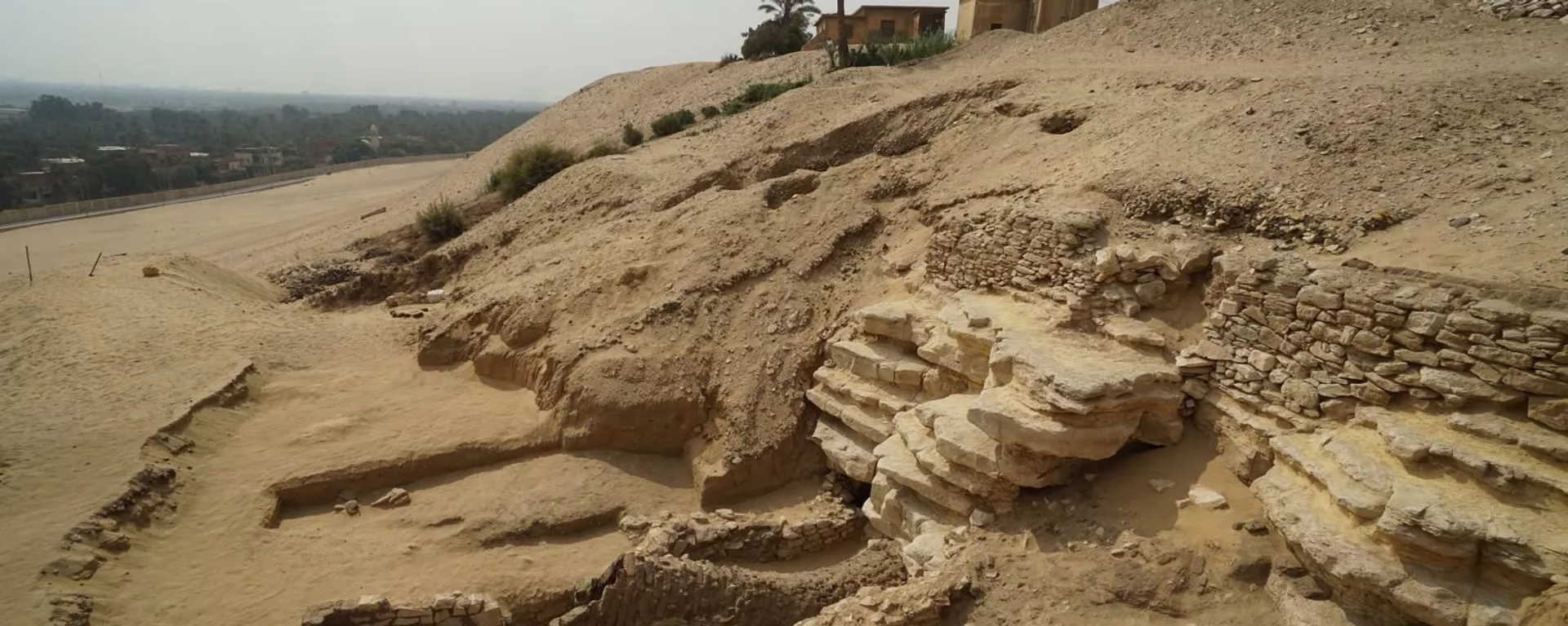 Região onde catacumba de 2.000 anos foi encontrada por arqueólogos no Egito - Sputnik Brasil, 1920, 06.01.2025