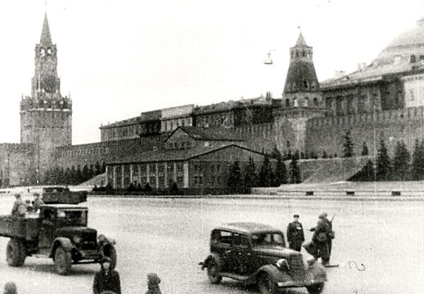Сomo Kremlin foi escondido das bombas nazistas (FOTOS) Сomo Kremlin foi escondido das bombas nazistas (FOTOS) - Sputnik Brasil