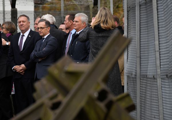 'Morte cerebral' da OTAN gera avalanche de perguntas a Mike Pompeo  - Sputnik Brasil